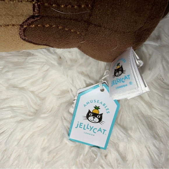 Jellycat Amuseables Marin Chocolate Milkshake 100 % Authentic BNWT - Picture 4 of 4